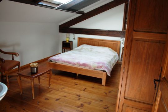 Bed 160x200 cm Bed 160x200 cm